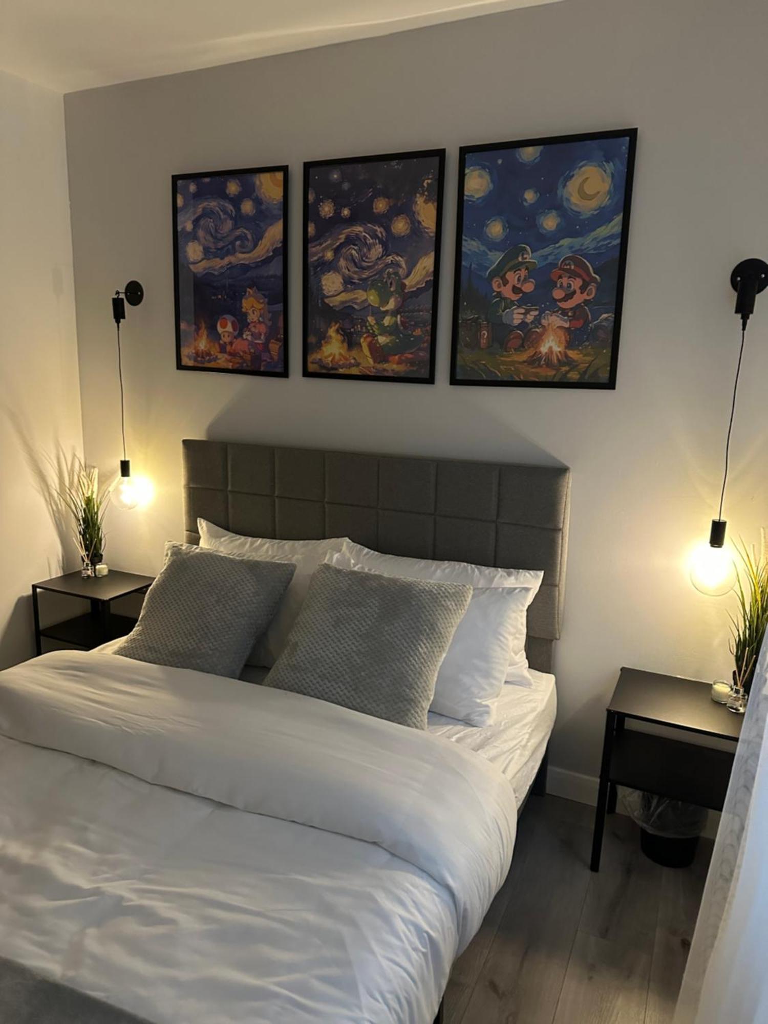 Retro Suite A Luxury Apartment With King Size Bed Wii Games And Entertainment Leicester Luaran gambar
