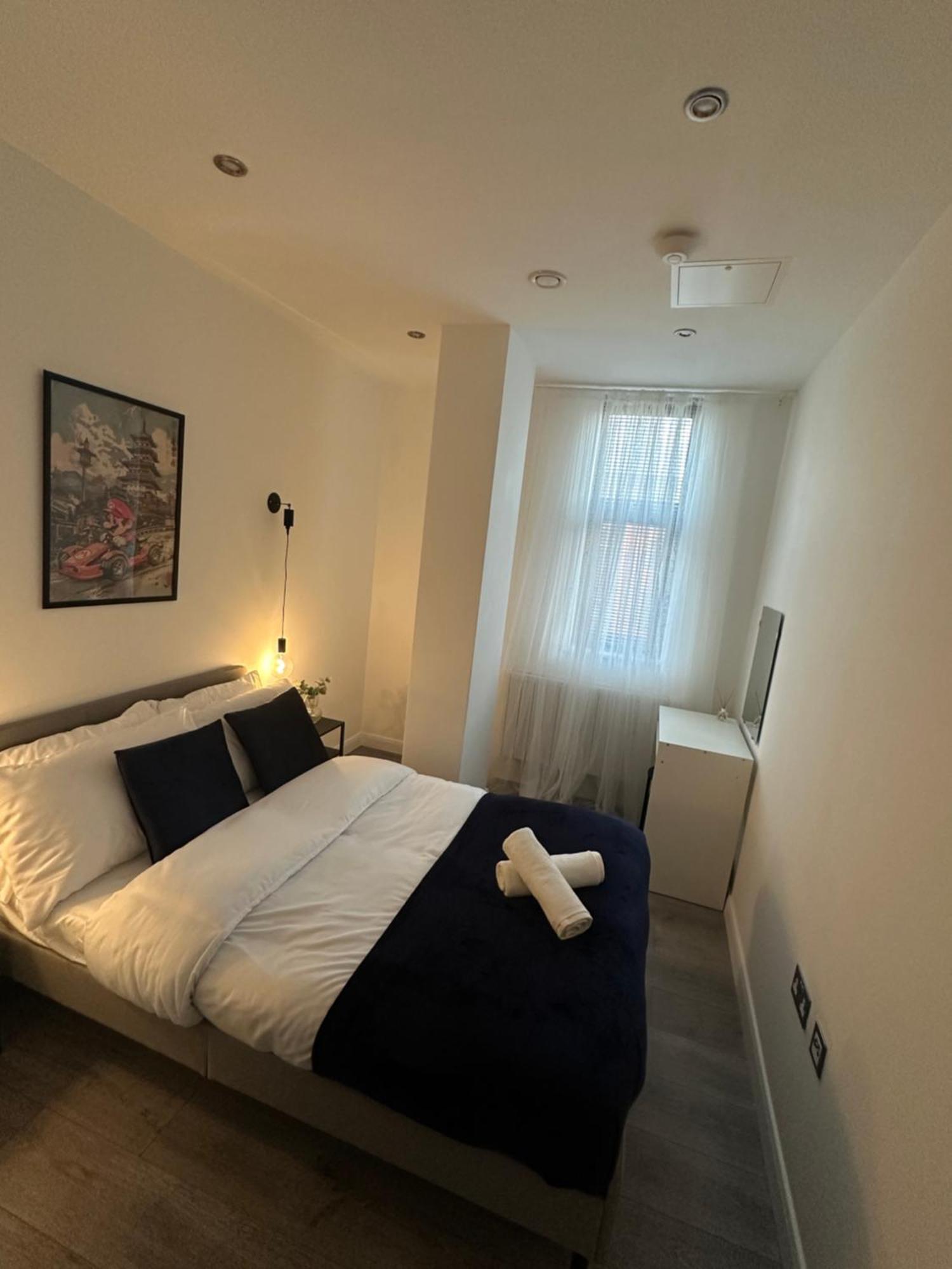 Retro Suite A Luxury Apartment With King Size Bed Wii Games And Entertainment Leicester Luaran gambar